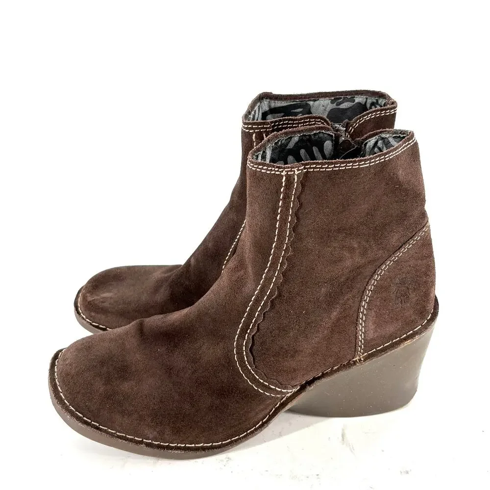 Fly London Suede Ankle Boots 10 40 Dark Brown Booties Zip Academia Whimsigoth